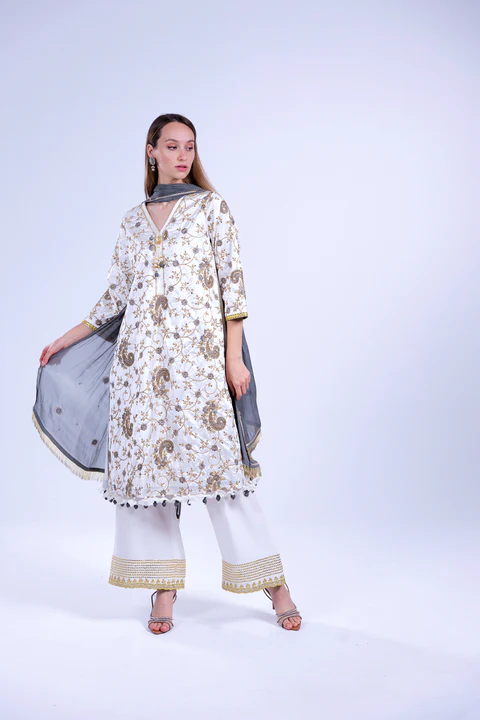 White Embroidered Kurti and Trouser with Grey Rose Organza Dupatta and Handmade Tassels